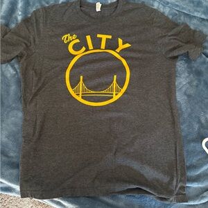 🌉 “The City” GS Warriors NBA Graphic T MENS SZ XL